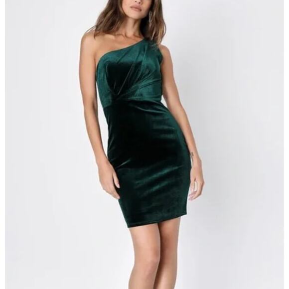 LULUS Candlelit Date Forest Green Velvet One-Shoulder Bodycon Dress Womens S NWT - Picture 1 of 12